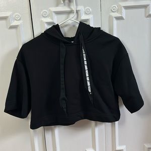 Alo yoga air land ocean cropped short sleeve hoodie